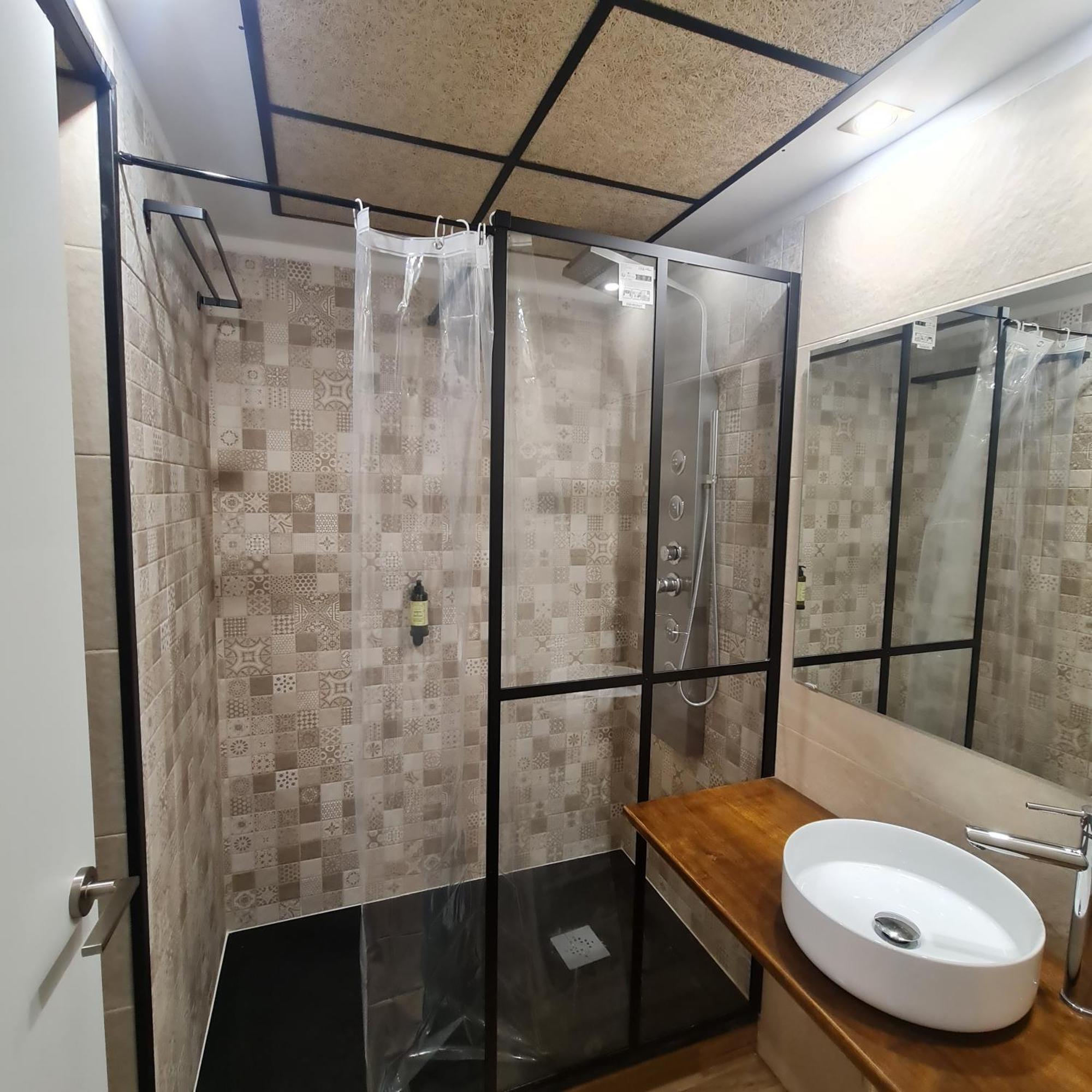 Luxury Green Hostal Madrid Gran Via ภายนอก รูปภาพ