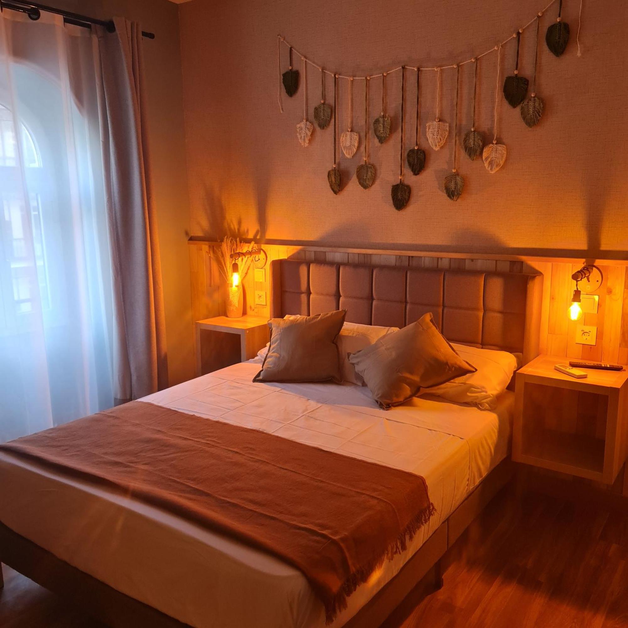 Luxury Green Hostal Madrid Gran Via ภายนอก รูปภาพ
